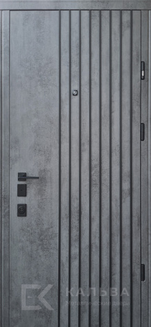 Фото «Железная дверь бетон с рейками и панелью медальон для квартиры №388»